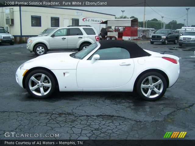 2008 Pontiac Solstice Roadster in Pure White