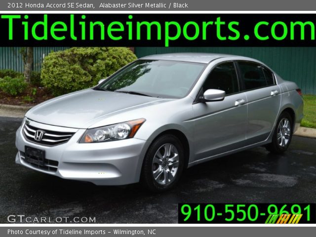 2012 Honda Accord SE Sedan in Alabaster Silver Metallic