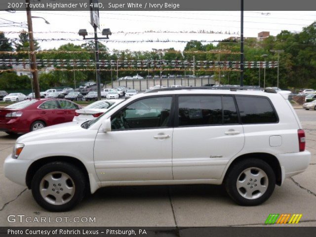 2007 Toyota Highlander V6 4WD in Super White