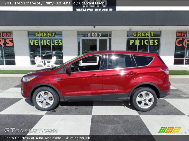 2015 Ford Escape SE in Ruby Red Metallic