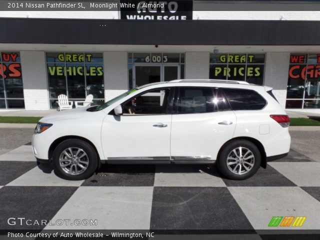 2014 Nissan Pathfinder SL in Moonlight White
