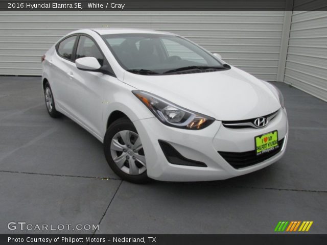 2016 Hyundai Elantra SE in White