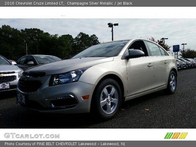 2016 Chevrolet Cruze Limited LT in Champagne Silver Metallic