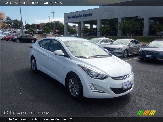 2016 Hyundai Elantra SE in White