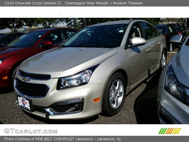 2016 Chevrolet Cruze Limited LT in Champagne Silver Metallic