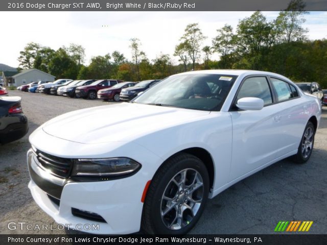 2016 Dodge Charger SXT AWD in Bright White