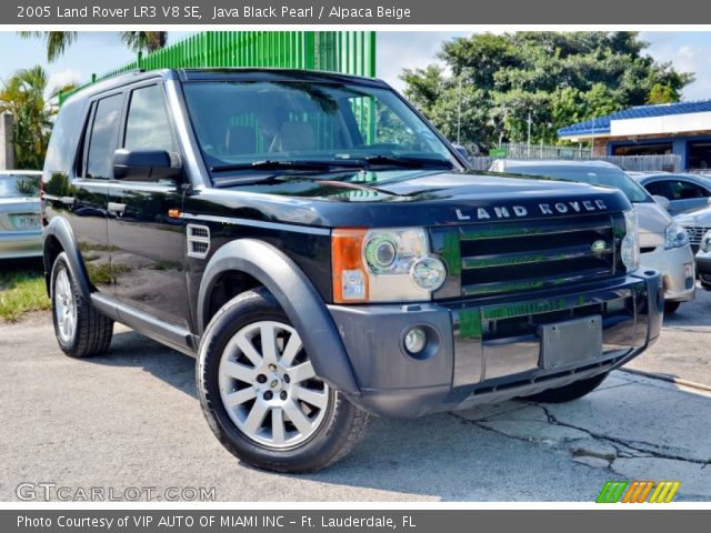 2005 Land Rover LR3 V8 SE in Java Black Pearl