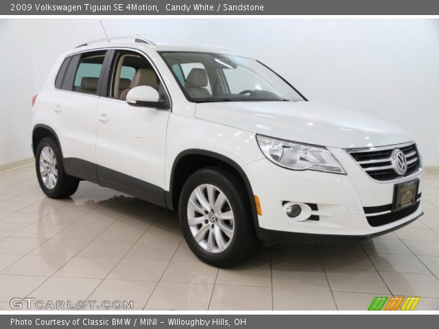 2009 Volkswagen Tiguan SE 4Motion in Candy White