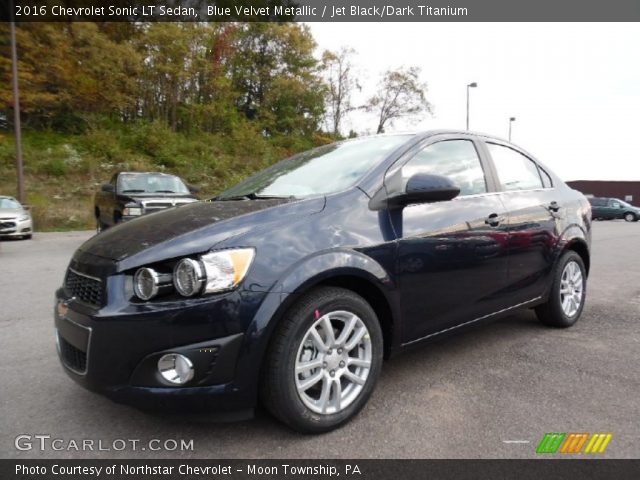 2016 Chevrolet Sonic LT Sedan in Blue Velvet Metallic