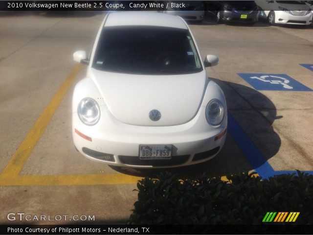 2010 Volkswagen New Beetle 2.5 Coupe in Candy White