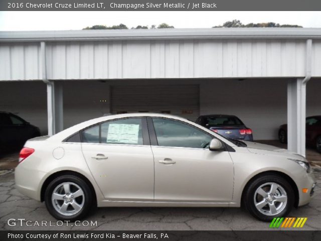 2016 Chevrolet Cruze Limited LT in Champagne Silver Metallic