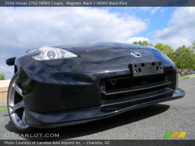 2009 Nissan 370Z NISMO Coupe in Magnetic Black