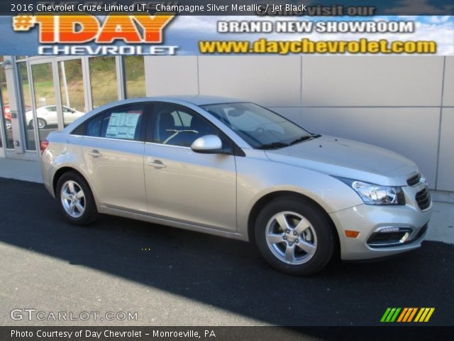 2016 Chevrolet Cruze Limited LT in Champagne Silver Metallic