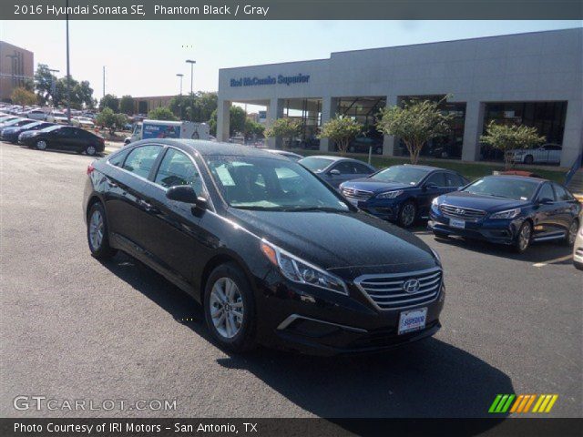 2016 Hyundai Sonata SE in Phantom Black