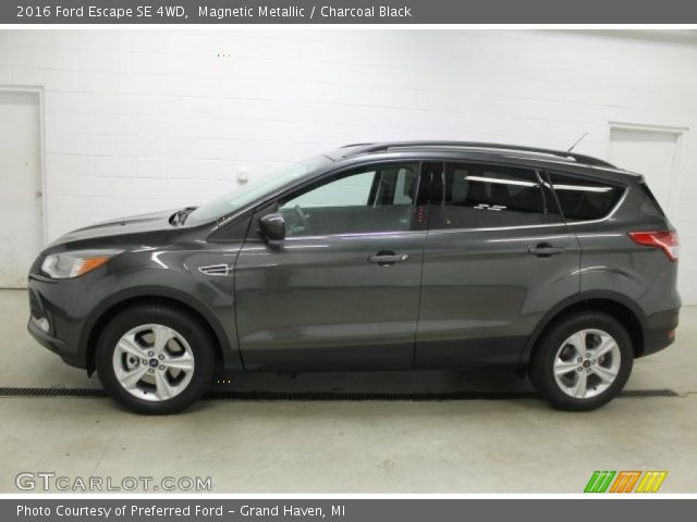2016 Ford Escape SE 4WD in Magnetic Metallic