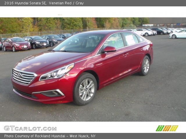 2016 Hyundai Sonata SE in Venetian Red