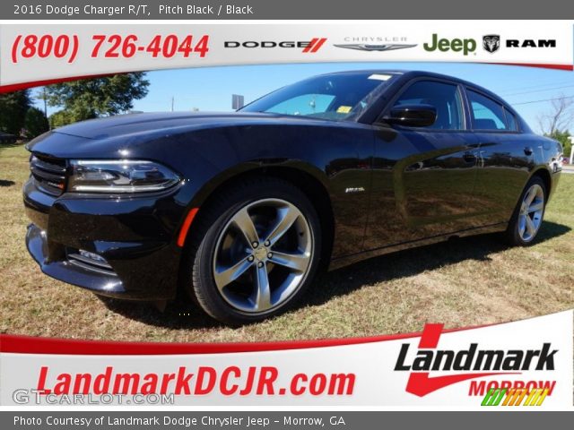 2016 Dodge Charger R/T in Pitch Black