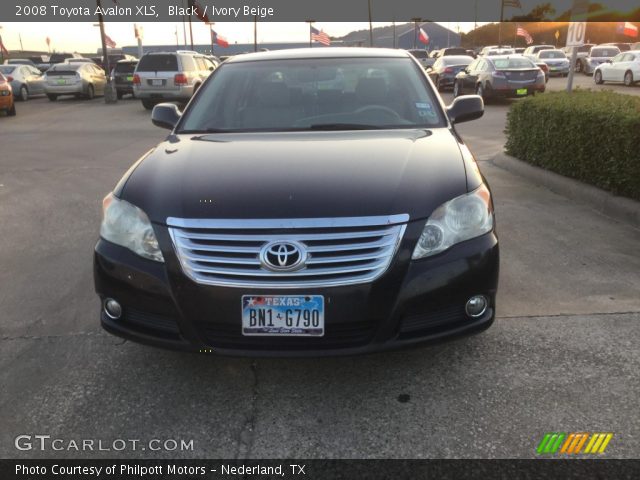 2008 Toyota Avalon XLS in Black