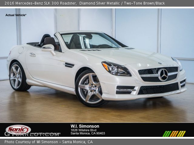2016 Mercedes-Benz SLK 300 Roadster in Diamond Silver Metallic