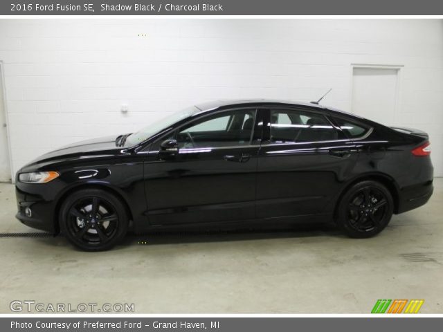 2016 Ford Fusion SE in Shadow Black