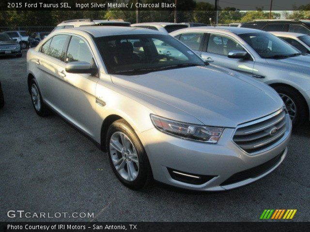 2015 Ford Taurus SEL in Ingot Silver Metallic