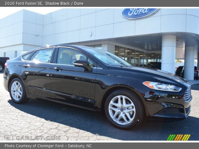 2016 Ford Fusion SE in Shadow Black