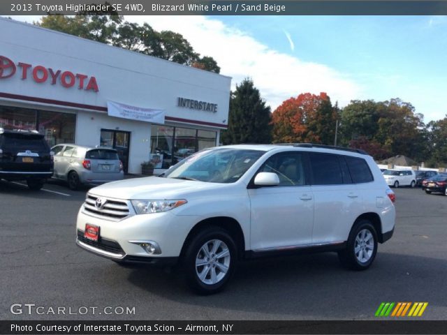 2013 Toyota Highlander SE 4WD in Blizzard White Pearl