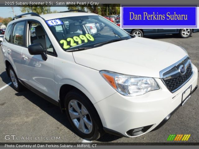 2015 Subaru Forester 2.5i in Satin White Pearl