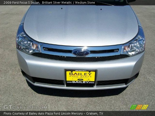 2009 Ford Focus S Sedan in Brilliant Silver Metallic