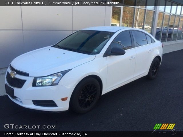 2011 Chevrolet Cruze LS in Summit White