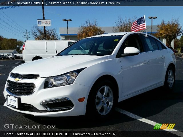 2015 Chevrolet Cruze LT in Summit White