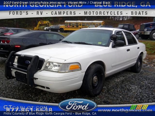 2007 Ford Crown Victoria Police Interceptor in Vibrant White