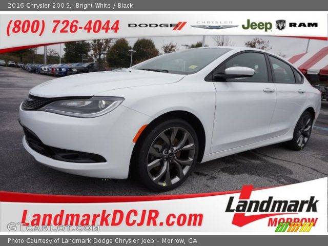 2016 Chrysler 200 S in Bright White
