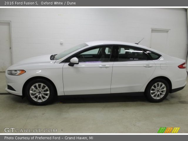 2016 Ford Fusion S in Oxford White