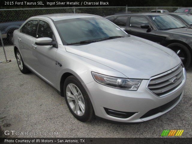 2015 Ford Taurus SEL in Ingot Silver Metallic