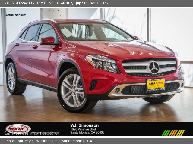 2015 Mercedes-Benz GLA 250 4Matic in Jupiter Red