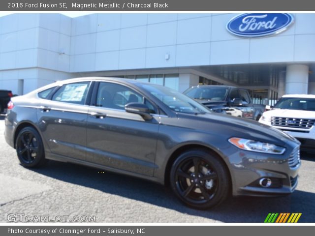 2016 Ford Fusion SE in Magnetic Metallic