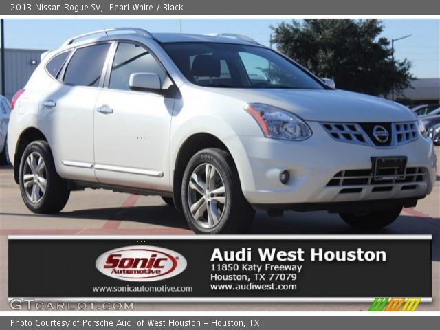 2013 Nissan Rogue SV in Pearl White