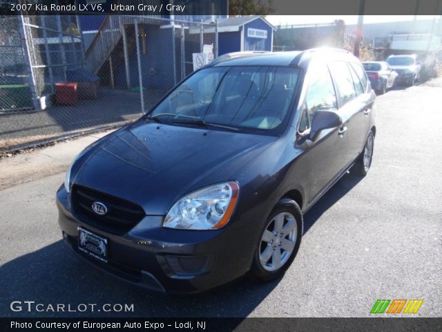 2007 Kia Rondo LX V6 in Urban Gray