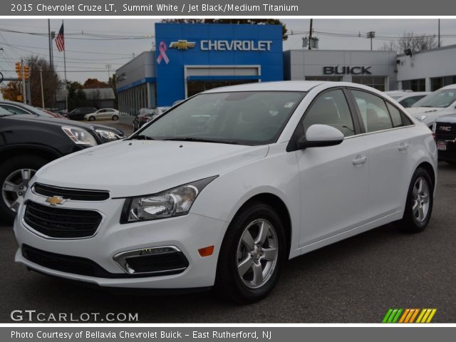 2015 Chevrolet Cruze LT in Summit White