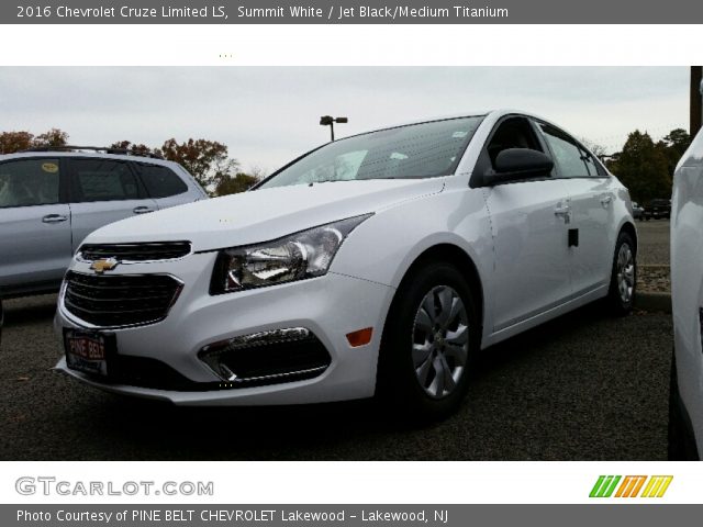 2016 Chevrolet Cruze Limited LS in Summit White