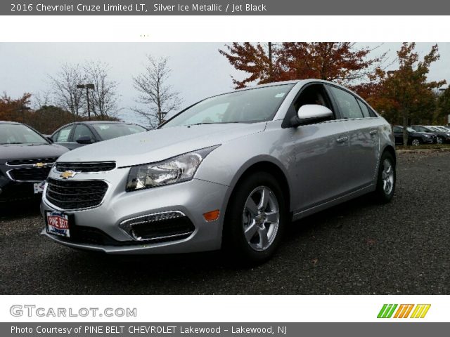 2016 Chevrolet Cruze Limited LT in Silver Ice Metallic