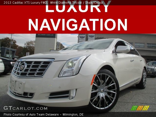 2013 Cadillac XTS Luxury FWD in White Diamond Tricoat