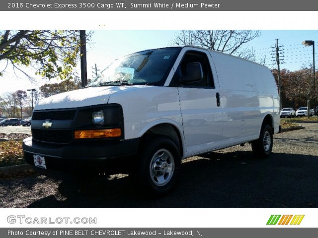2016 Chevrolet Express 3500 Cargo WT in Summit White