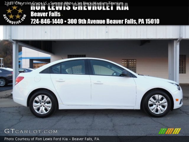 2013 Chevrolet Cruze LS in Summit White