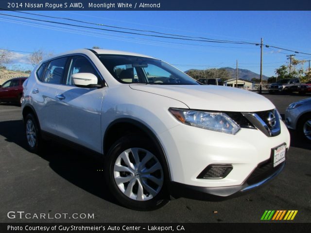 2014 Nissan Rogue S AWD in Moonlight White