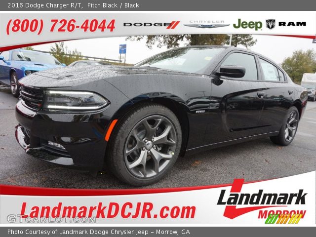 2016 Dodge Charger R/T in Pitch Black
