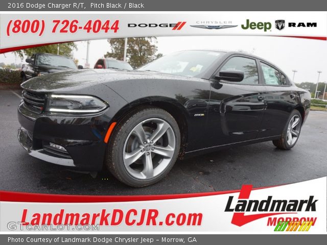 2016 Dodge Charger R/T in Pitch Black