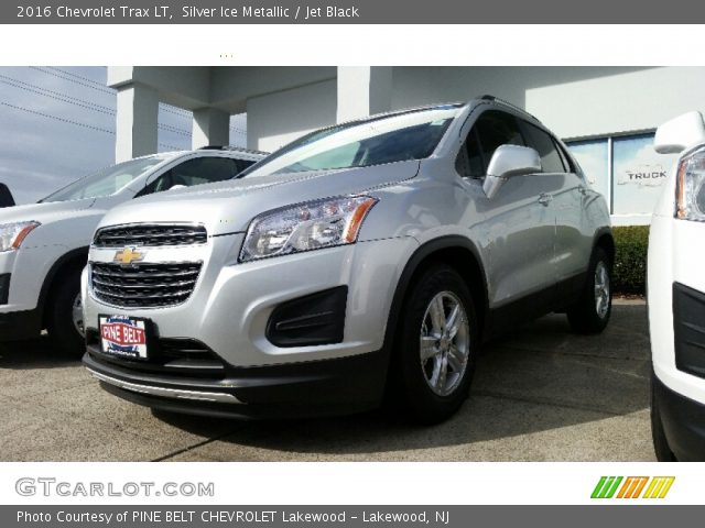 2016 Chevrolet Trax LT in Silver Ice Metallic