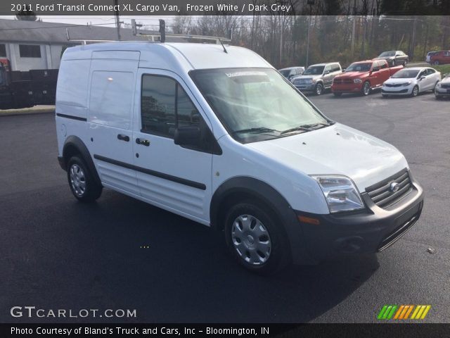 2011 Ford Transit Connect XL Cargo Van in Frozen White